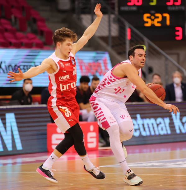 国人的团结 国人的团结