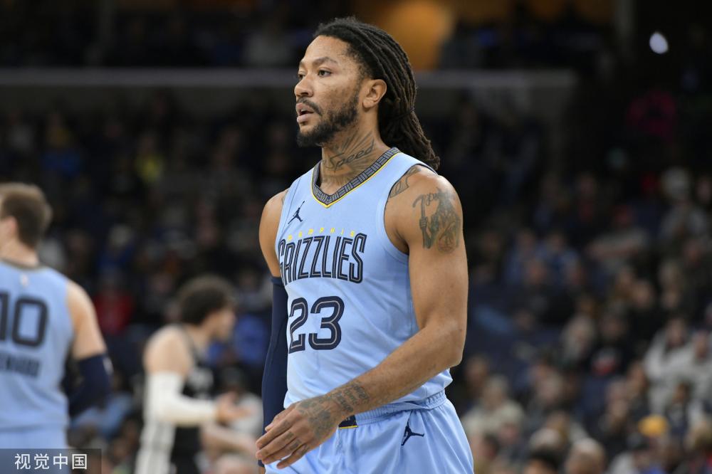 准星出现了 准星出现了